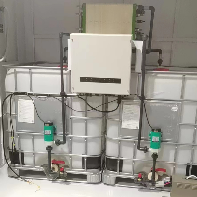 Integrated consilio fluxus Channel frame et gasket fluxus altilium sub duo-color iniectio CUMATIUM processus